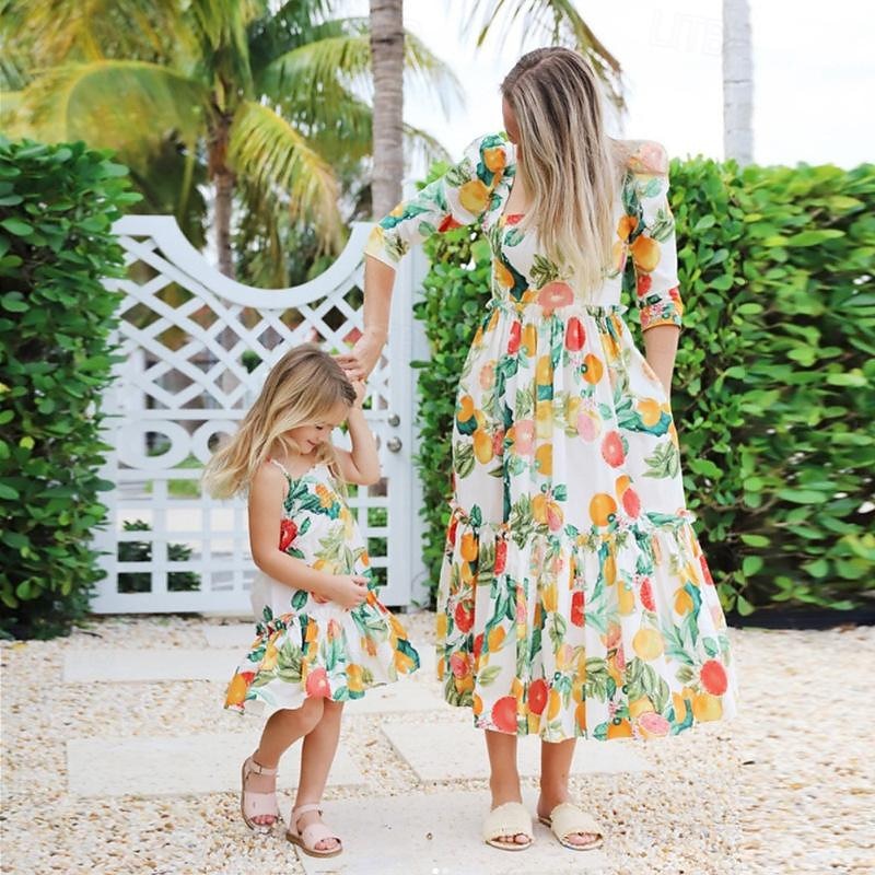 Mommy And Me Summer Dresses Cute Fruit Print Beach Dress Mom Mommy and Me Fashion Dress Family Matching Outfits