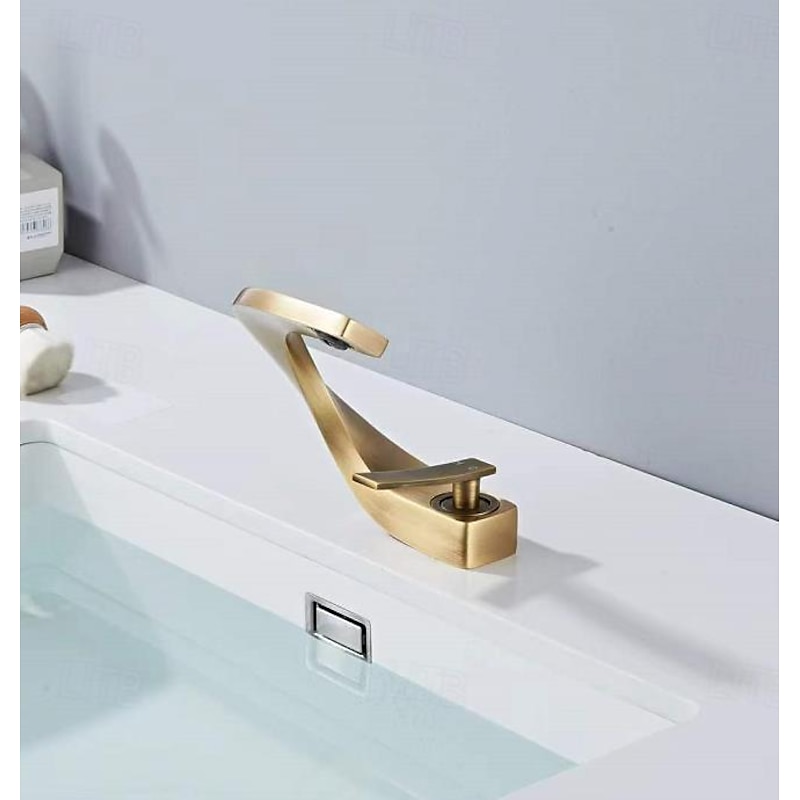 Bathroom Sink Mixer Faucet, Mono Wash Basin Single Handle Basin Taps Washroom, Monobloc Vessel Water Brass Tap Deck Mounted with Hot and Cold Hose 28
