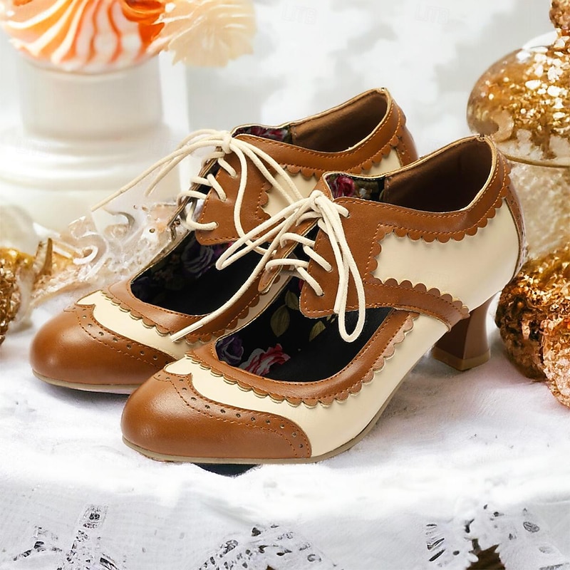 Vintage Oxford Lace-Up Women's Brogue Heels – Two-Tone Retro Style Shoes with Elegant Floral Insole and Kitten Heel for Formal and Casual Occasions