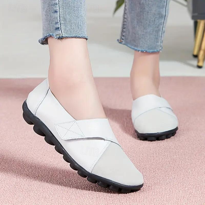 Women's Slip-on Loafers Round Toe Comfy Flat Shoes Casual Faux Leather Flats