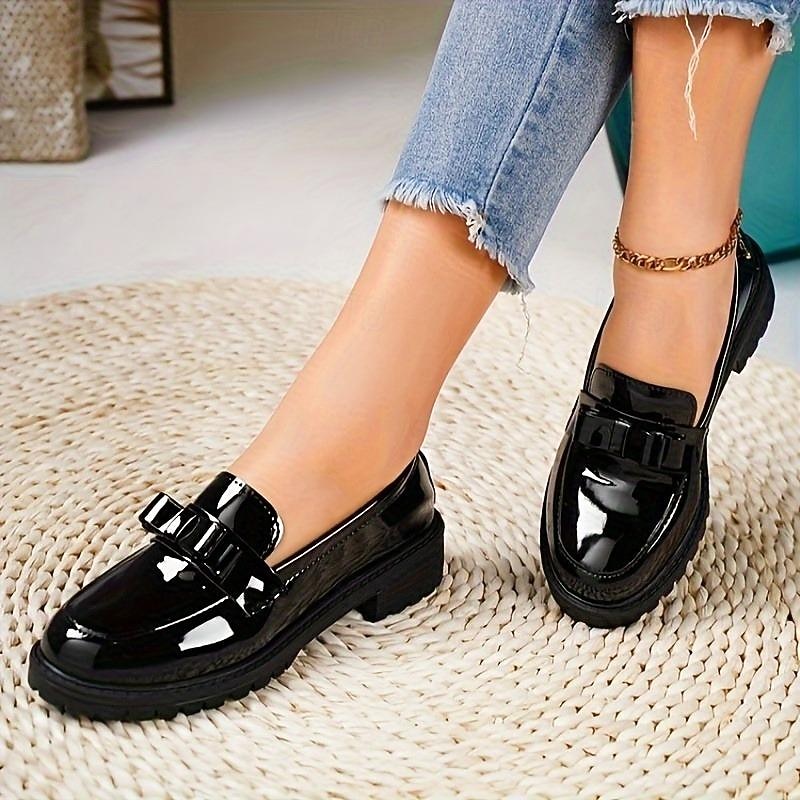 Women's Patent Leather Chunky Loafers with Bow Detail – Stylish Casual Slip-On Shoes for Everyday Wear3