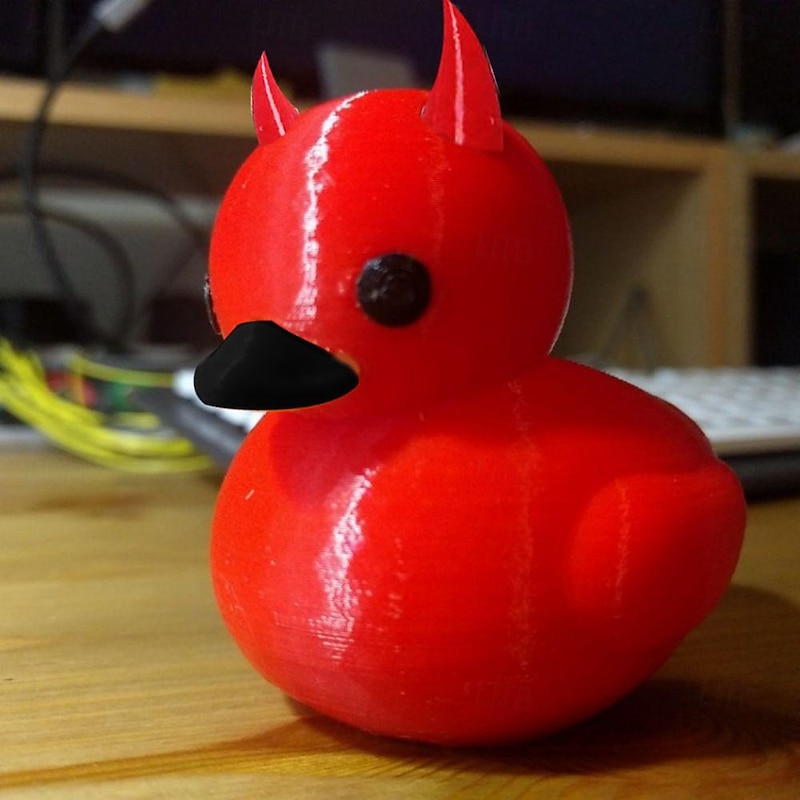 Lil' Devil Ducky Duckieville Duck Goth Resin Collectible Figurines Ducks, Cute Little Duck Statue Crafts, Novelty Decorative Ornaments Halloween Decoration2