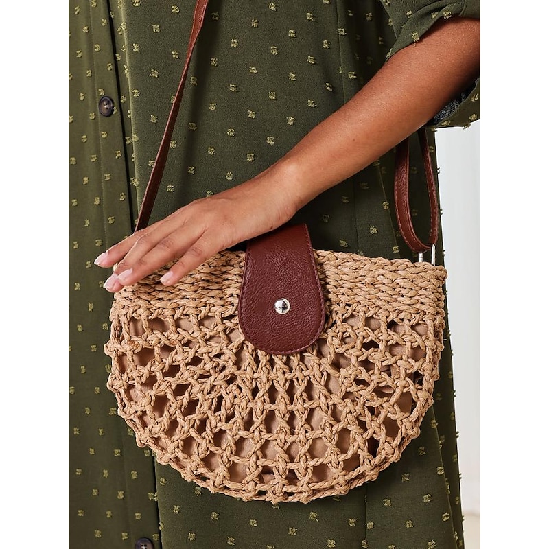 Handwoven Straw Crossbody Bag with Leather Closure - Casual Summer Beach Accessory for Women