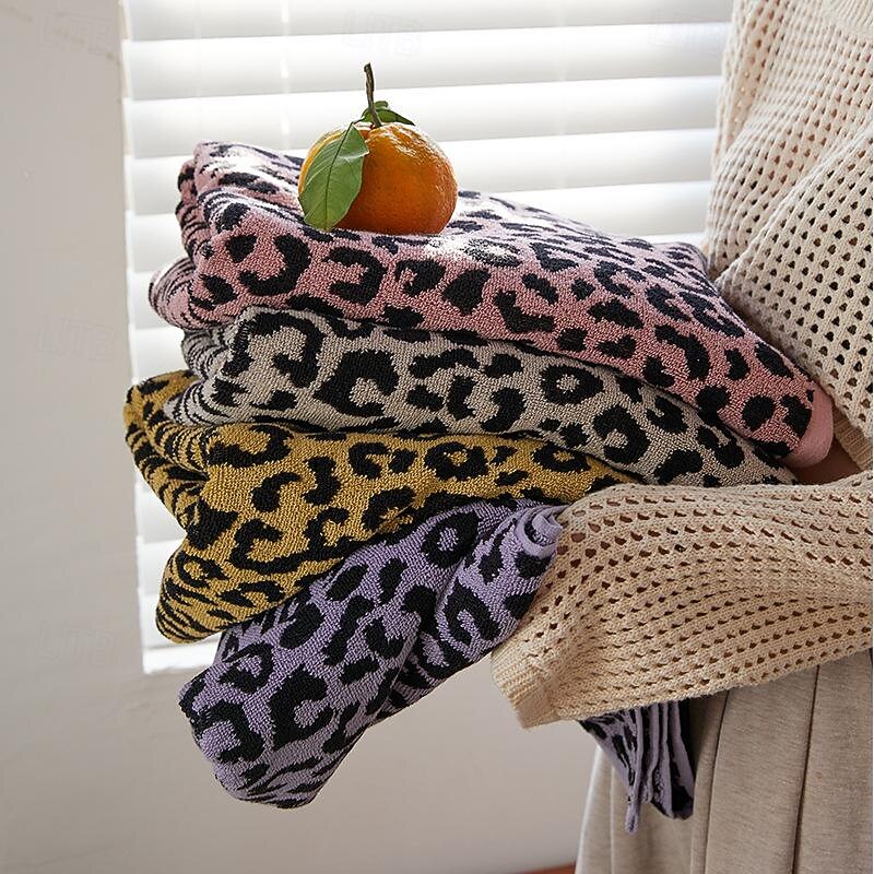Combed Cotton Towel Set Retro Leopard Print Cotton Towel Bath Towel Beach Towel 32 Counts4