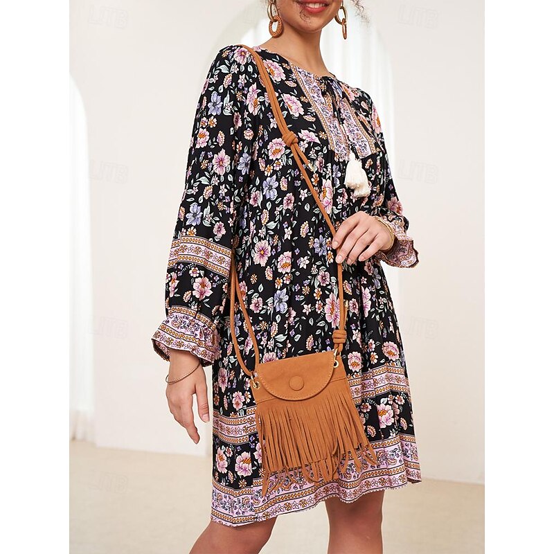 Boho Chic Suede Fringe Crossbody Bag - Stylish Tan Shoulder Purse Perfect for Casual Outings