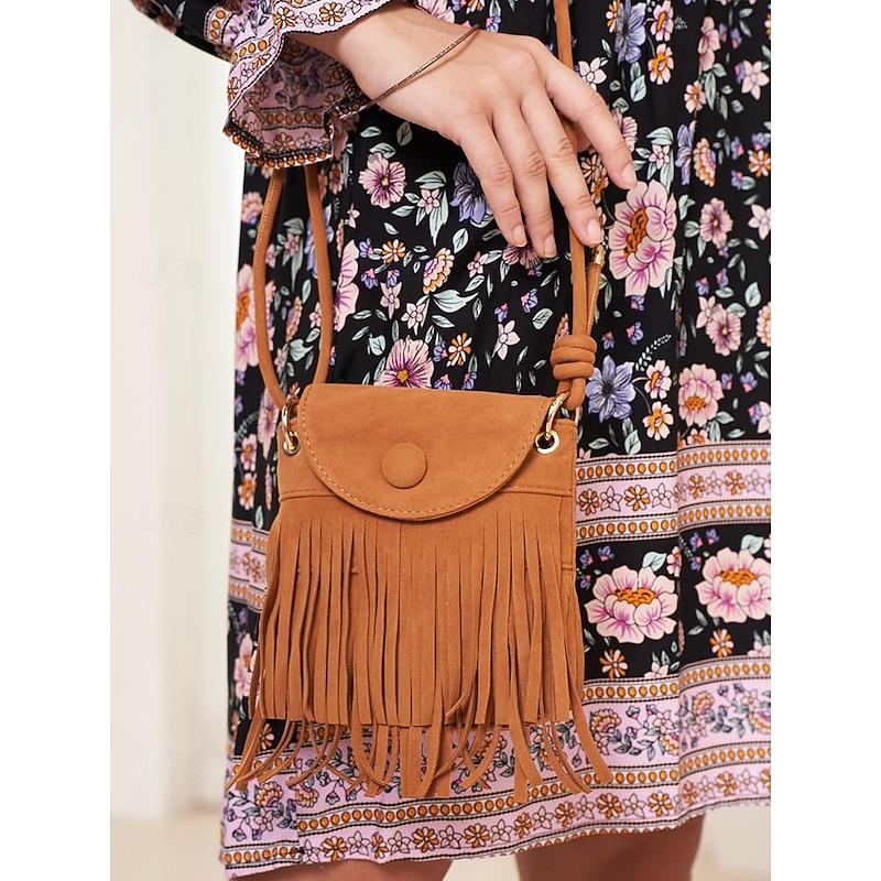 Boho Chic Suede Fringe Crossbody Bag - Stylish Tan Shoulder Purse Perfect for Casual Outings3