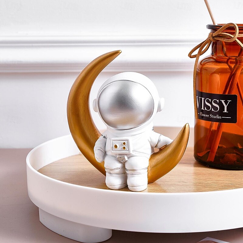 Resin Space Astronaut Figurine, Modern Cartoon Astronaut Model, Resin Craft Decor for Home, Office Desk, Student Gift & Desktop Display4