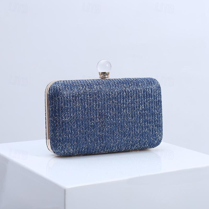 Elegant Straw Clutch Purse with Pearl Clasp - Stylish Women's Evening Bag for Summer Events4