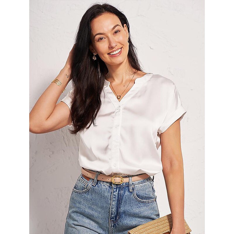 Women's Slim PU Leather Belt with Gold Buckle - for Dresses and Casual Outfits4