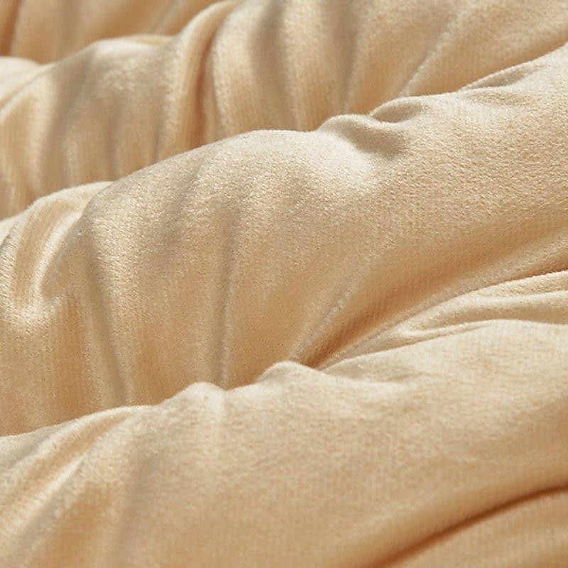 Car Seat Cushion Thickened Warm Short Plush Rear Seat Cushion Seat Cover Four Seasons No Back Seat Cushion Autumn Winter3