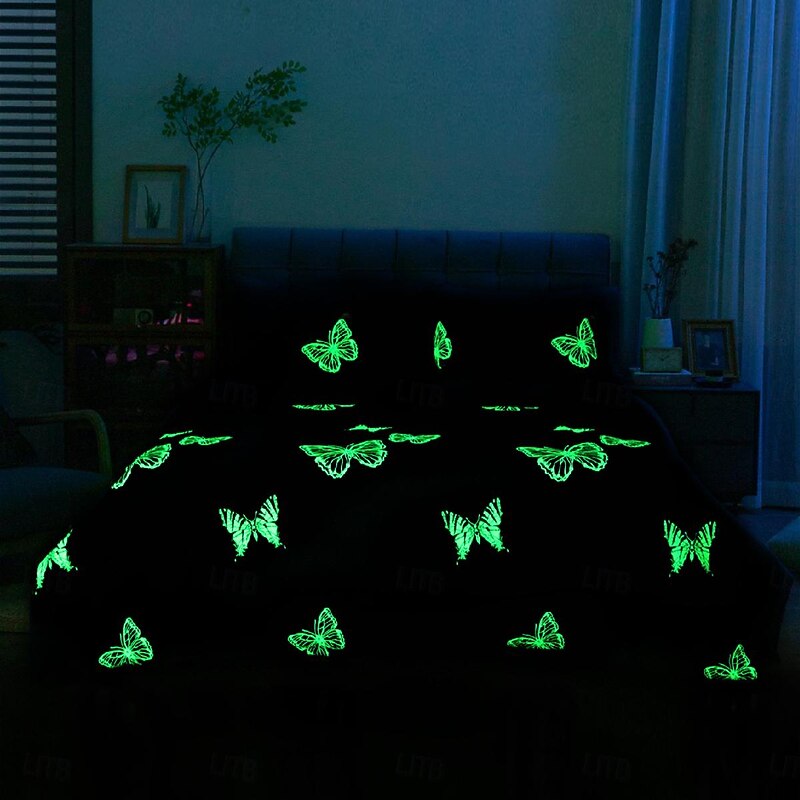 Luminous Duvet Cover Set with Butterfly Print - Glow-in-the-Dark Design - Includes Duvet Cover and Pillowcases - Soft and Comfortable Fabric - Perfect for a Magical Bedroom Decor - Easy to Clean and Maintain2