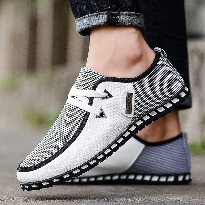 Men's Black and White Woven Slip-On Casual Shoes for Comfort and Style2