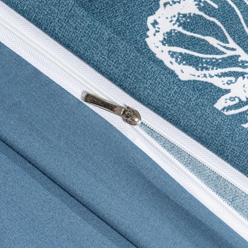 Luminous Duvet Cover Set with Butterfly Print - Glow-in-the-Dark Design - Includes Duvet Cover and Pillowcases - Soft and Comfortable Fabric - Perfect for a Magical Bedroom Decor - Easy to Clean and Maintain4