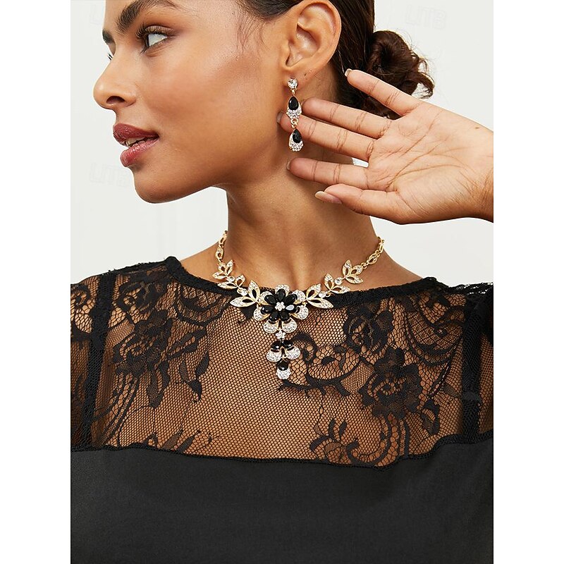 Elegant Jewelry Set with Black Gemstones and Crystals - Gold-Tone Necklace and Earrings for Evening Wear and Special Occasions4