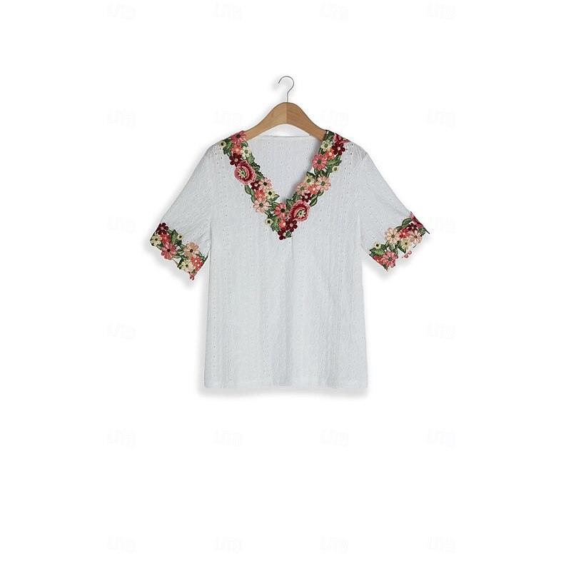Women's White Elegant Lace Tops Eyelet Blouse Floral Embroidery V-Neck Half Sleeve White Summer Casual Outdoor Everyday Wear Romantic Petite Tops Summer Holiday Wear3
