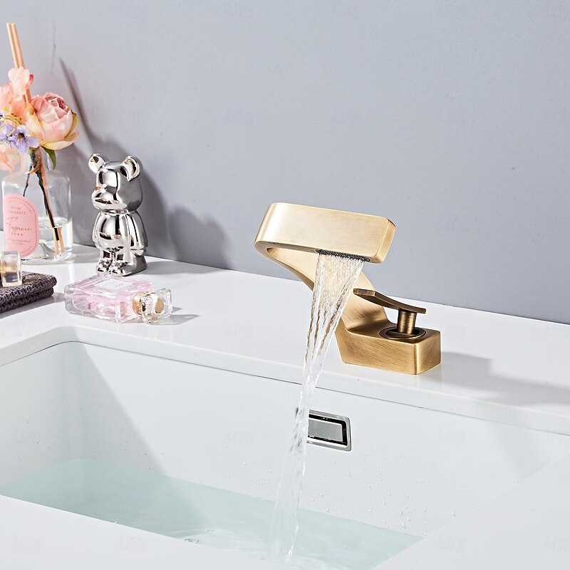 Bathroom Sink Faucet - Waterfall Antique Brass Centerset Single Handle One HoleBath Taps2