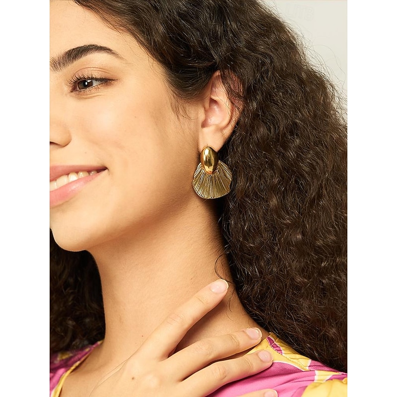Women's Gold Stainless Steel Shell Earrings – Lightweight and Stylish Statement Jewelry3