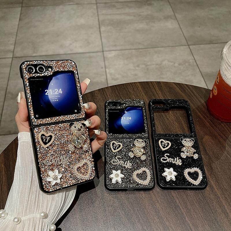 Phone Case For Samsung Galaxy Z Flip 7 Z Flip 6 Z Flip 5 Z Flip 4 Z Flip 3 Back Cover Non-Yellowing Bling Glitter Shiny Shockproof Bear TPU Rhinestone