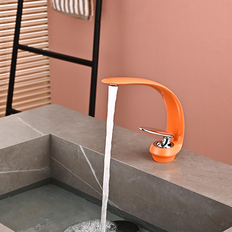 Bathroom Sink Faucet - Classic Antique Brass / Electroplated Centerset Single Handle One HoleBath Taps2