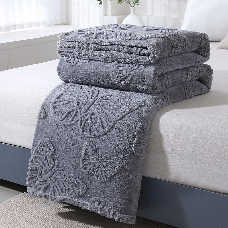 Butterfly Tuff Velvet Bed Blanket - Luxuriously Soft and Elegant - Intricate Butterfly Design for a Touch of Nature - Cozy and Warm for All-Season Comfort - High-Quality, Durable Velvet Fabric