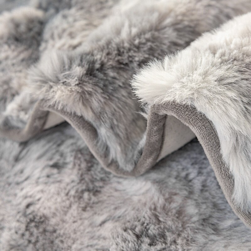 1pc Faux Rabbit Fur Couch Cover - Ultra-Soft and Luxurious Texture - Provides Cozy Warmth and Style - Protects Your Sofa from Spills, Stains, and Scratches - Easy to Install and Remove3