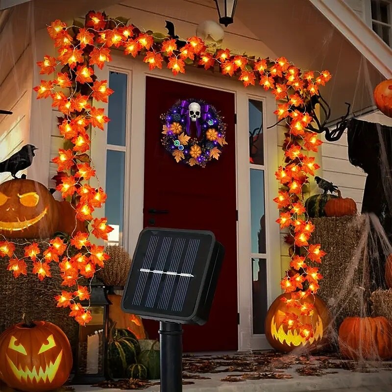 Solar Powered Artificial Maple Leaf Garland String Lights 6.5m 30LEDs Thanksgiving Halloween Autumn Leaves Decoration Outdoor Indoor Garden Patio Fireplace for Holiday Atmosphere Lighting