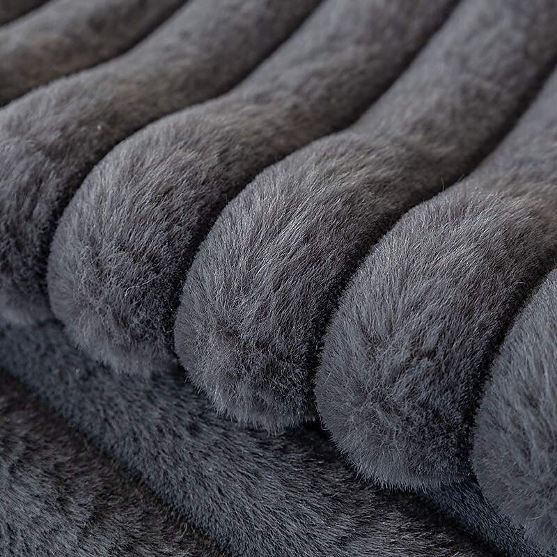 1pc Faux Rabbit Fur Couch Cover - Ultra-Soft and Luxurious Texture - Provides Cozy Warmth and Style - Protects Your Sofa from Spills, Stains, and Scratches - Easy to Install and Remove - Perfect for E2