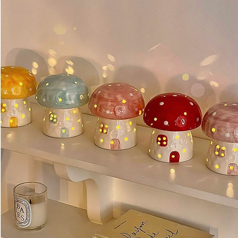 LED Mushroom Shape Night Light Holiday Party Decoration Button Battery Operated Christmas Bedroom Living Room Ornament New Year Gift