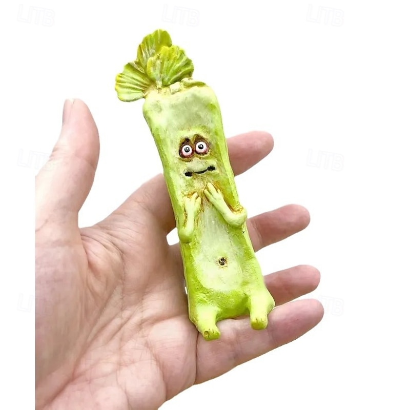 Cranky Carrot Figurine, Screaming Pickle, Handmade Cute Emotional Support Celery Broccoli Buddy, Miniature Scare Corn Sculpture for Desk Home Office Decoration2