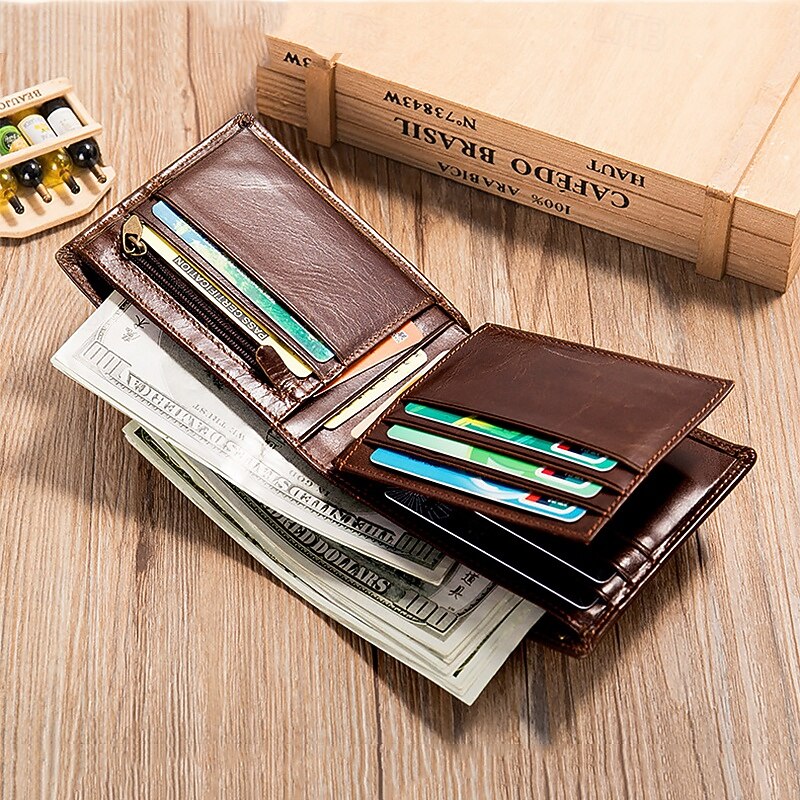 Men's Vintage Brown Genuine Leather RFID Blocking Bifold Wallet with Multiple Card Slots - Classic Slim Design2
