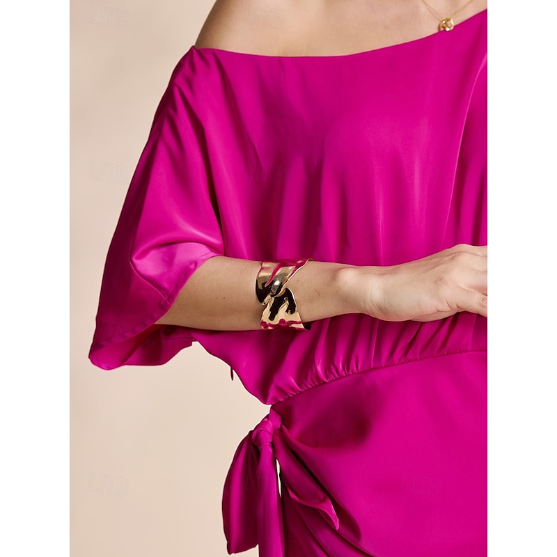 Gold Plated Iron Wavy Cuff Bracelet – Bold and Elegant Statement Jewelry for Women2