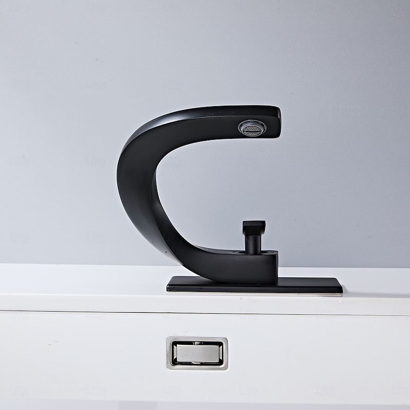 Bathroom Sink Faucet Electroplated Modern Brass Single Handle One Hole Cold And Hot Water Available Centerset Mount Lavatory Bathroom Vanity Faucet3