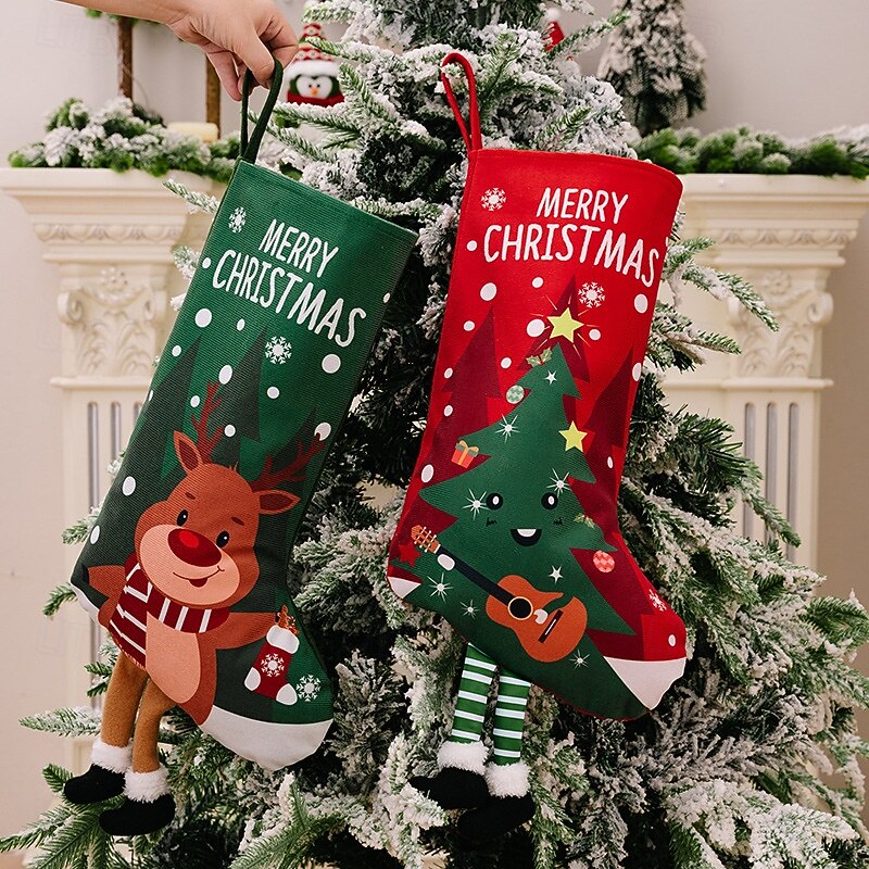 Christmas Colorful Print Stockings, Christmas Decoration Xmas Party Santa Gift Socks and Snowman Gift Bags, Red and Green Hanging Holiday Stockings2