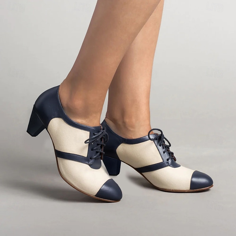 Women's Vintage Two-Tone Oxford Shoes - Classic Lace-Up Low Heel for Retro Office or Casual Wear