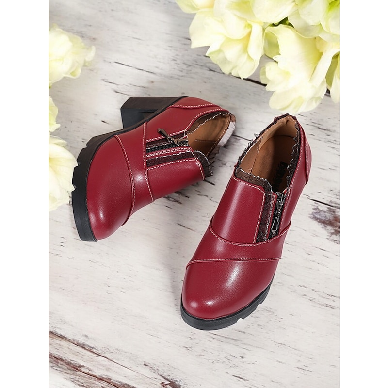 Women's Red Lace-Up Victorian-Style Mid-Heel Boots with Bow Accent, Vintage Gothic Footwear for Cosplay, Parties, and Special Occasions