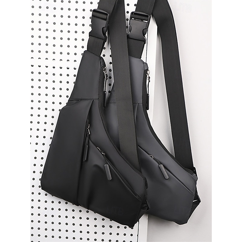 Men's Waterproof Crossbody Sling Bag – Stylish Anti-Theft Design for Travel and Outdoor Use4