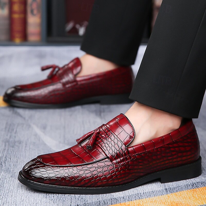 Men's Luxury Crocodile Embossed Leather Loafers with Tassel Detail - Elegant Slip-On Shoes for Business and Formal Wear3