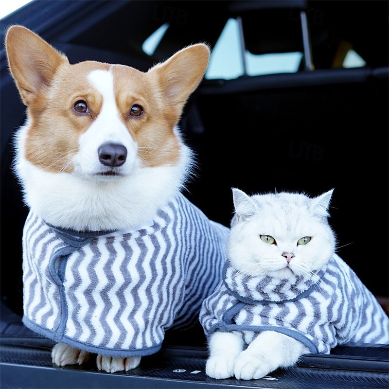 Dog Cat Bath Towel Dog Dry Robe Fashion Winter Warm Fashion Comfortable Homewear Dog Clothing for Small Medium Large
