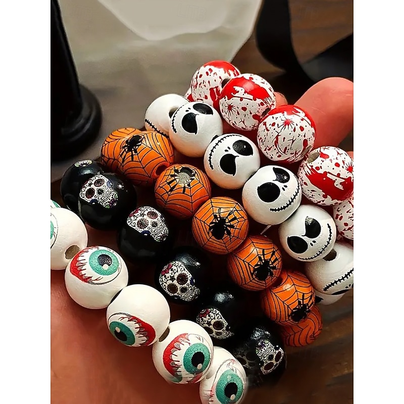 Men's Women's Halloween Pumpkin Beaded Bracelet – Festive Stretch Bracelet with Orange and Black Jack-O'-Lantern Beads