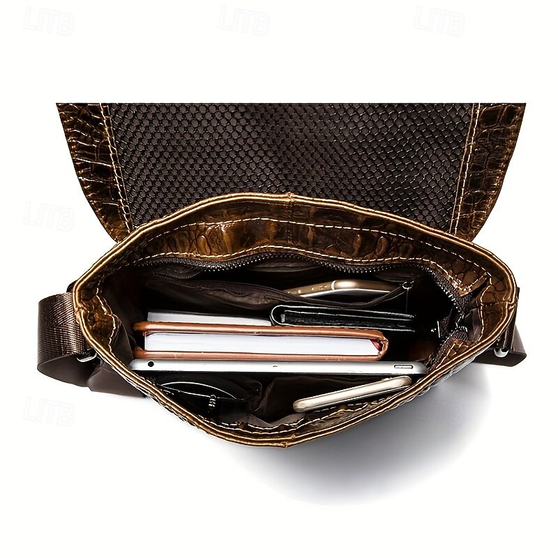 Men's Brown Crocodile Pattern Crossbody Bag, Stylish Leather Shoulder Messenger Bag for Daily Use and Casual Occasions3