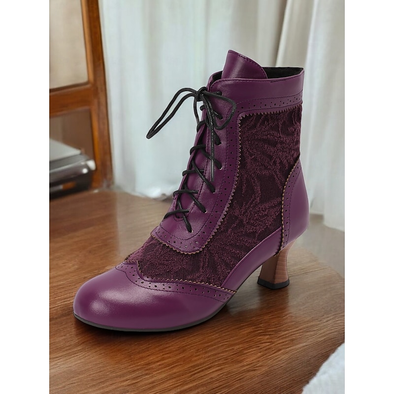 Victorian Style Women's Ankle Boots with Lace Design and Faux Leather Accents – Vintage Lace-Up Footwear for Casual and Costume Occasions4