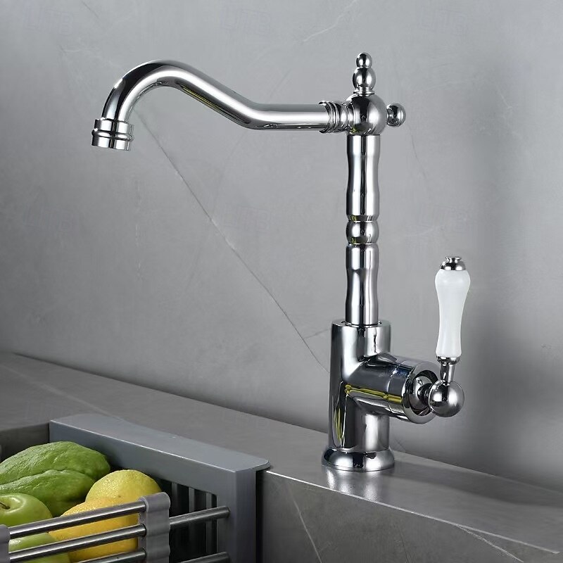 Kitchen Faucet 360 Swivel Antique Sink Faucet Mixer Tap Fashion Gold Sink Faucet Copper Hot and Cold Basin Tap