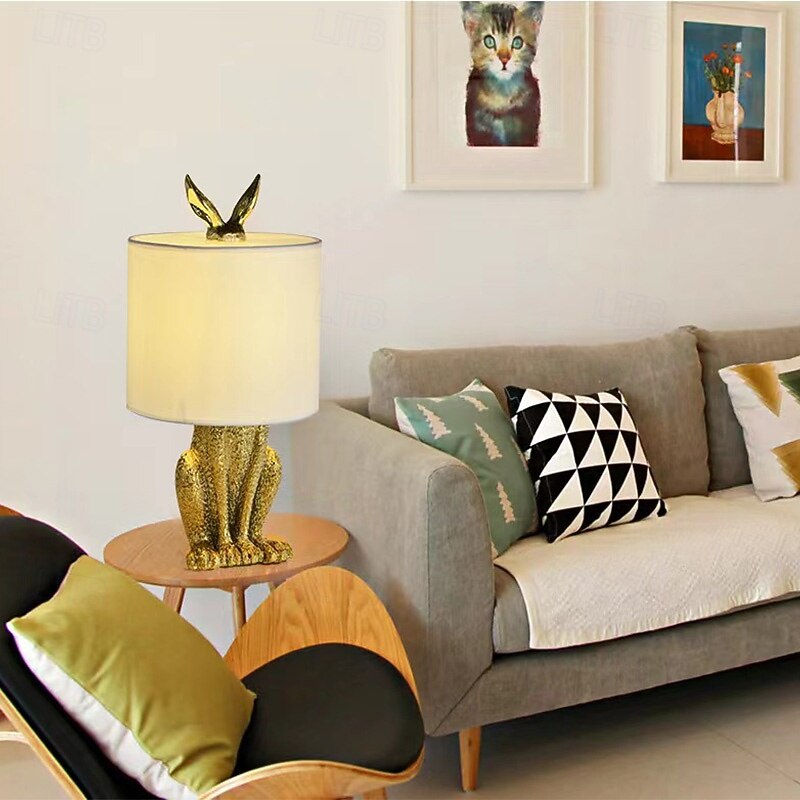 Desk Lamp Modern Resin Table Lamp White Little White Rabbit lamp Body Bedside Desk lamp for Bedrooms 90-240V3