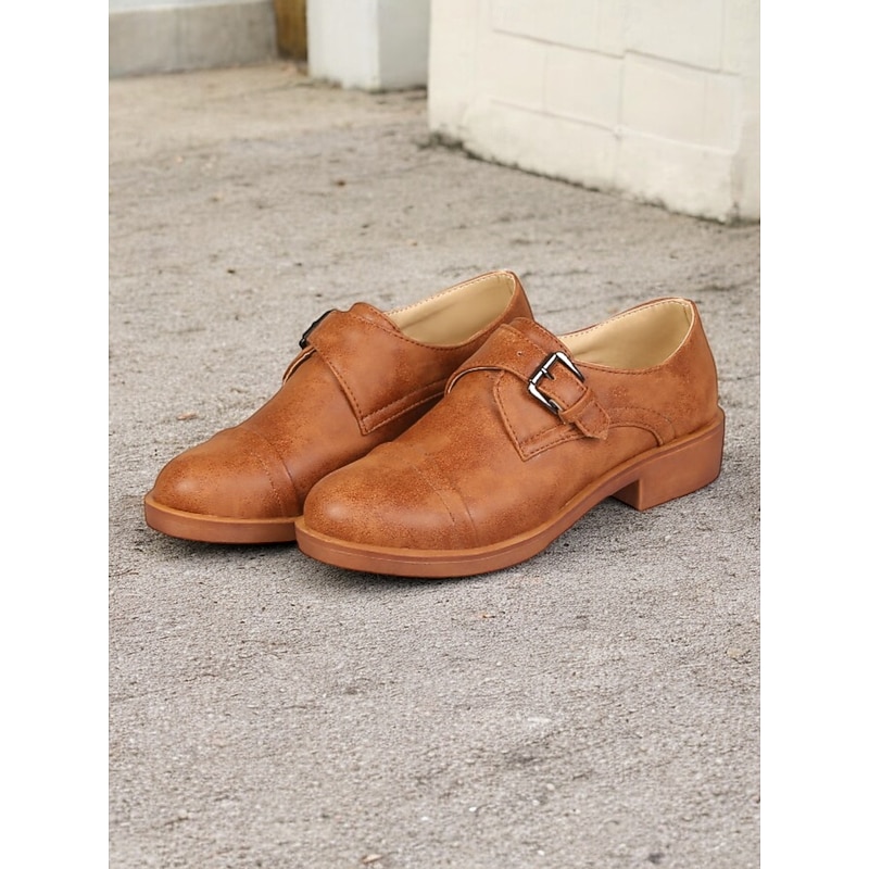Women's Vintage Buckle Strap Oxford Shoes – Comfortable Low Heel Faux Leather Flats for Casual and Formal Outfits