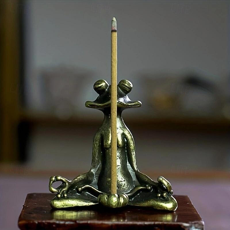Cute Sitting Frog Statue Incense Holder Yoga Frog Sculpture Home Office Desk Decoration Ornament Gift4