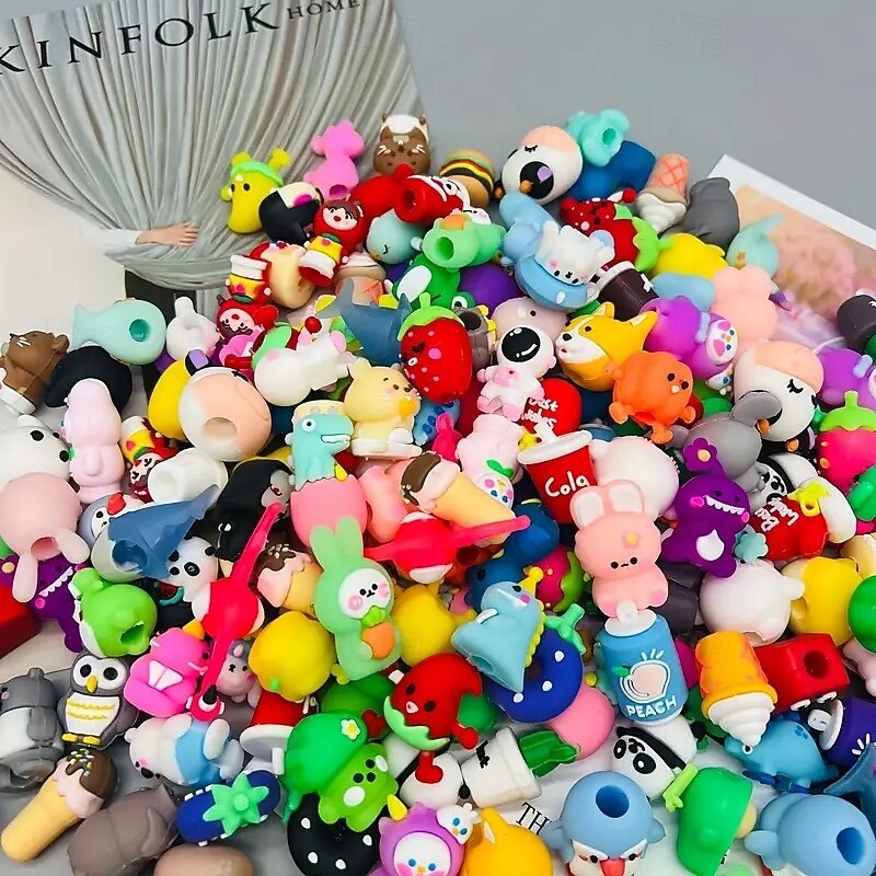 50pcs 50 Assorted Mini Dolls in Clear Capsules Gumball Machine Party Favors & Surprise Prizes3