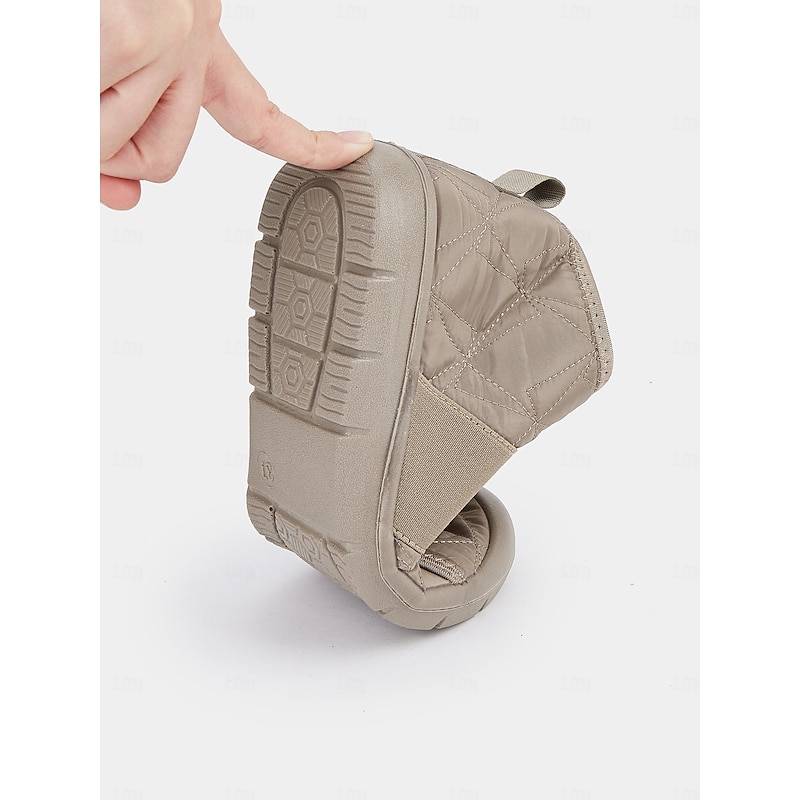 Women's Quilted Slip-On Winter Shoes – Cozy Fur-Lined, Waterproof Casual Boots for Cold Weather4