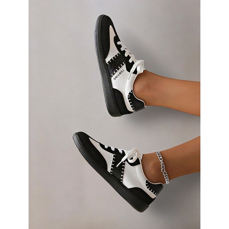 Women's Retro Black and White Lace-Up Sneakers - Casual Low-Top Design with Suede and Fabric Accents, Comfortable Sole for Daily Wear and Sports Activities3
