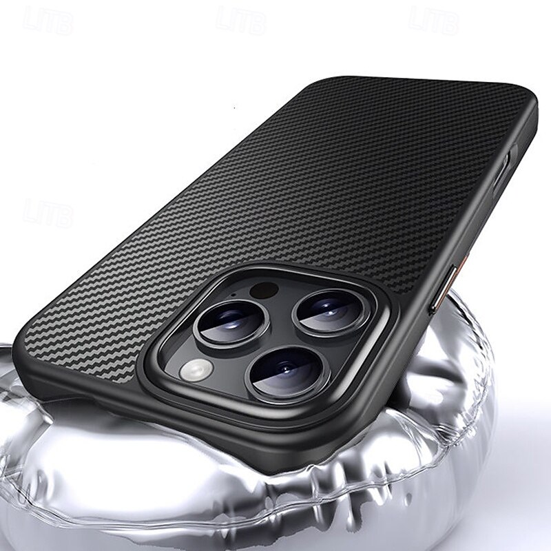 Phone Case For iPhone 16 15 14 Pro Max Plus 13 12 Pro Max Back Cover Magnetic Support Wireless Charging Shockproof Retro TPU Carbon Fiber2