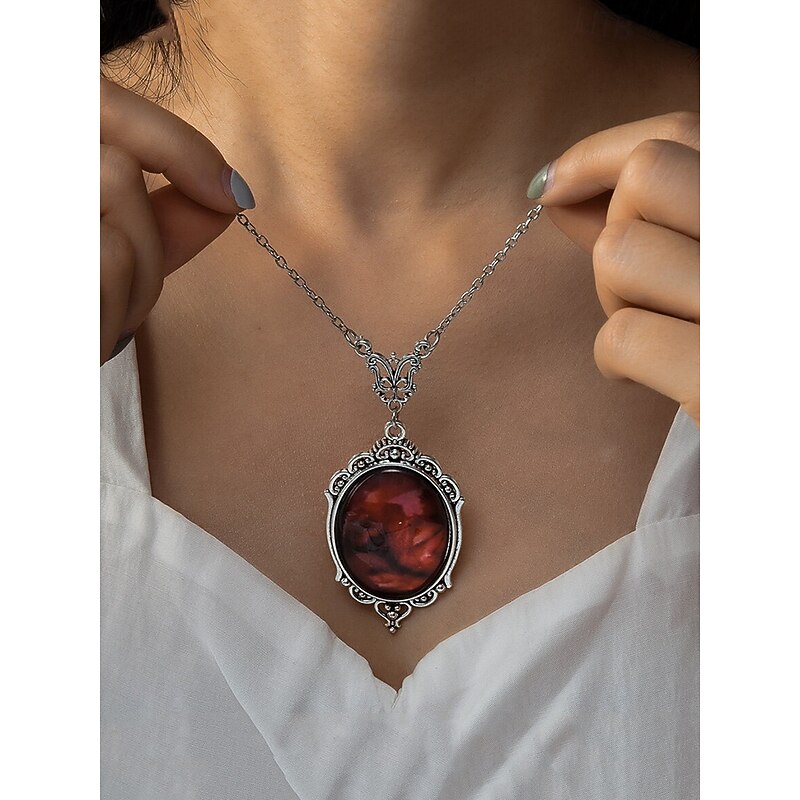 Women's Vintage Red Gemstone Pendant Necklace – Elegant Antique Design for Formal Events and Daily Wear2